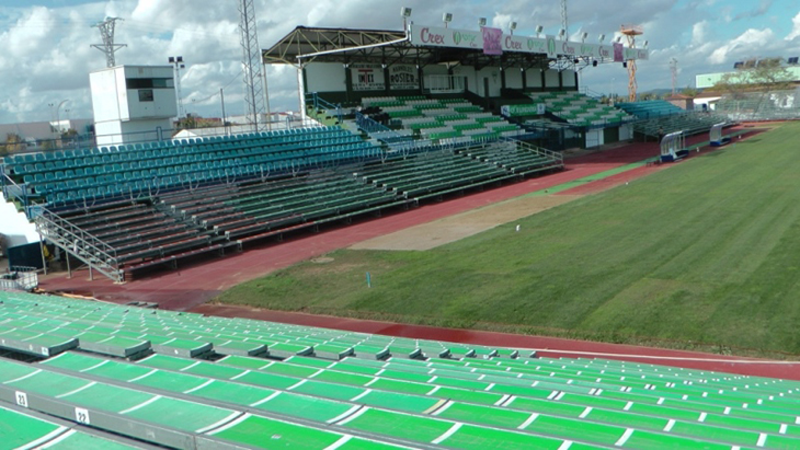 Medio día del club y gradas supletorias para recibir al Mérida AD
