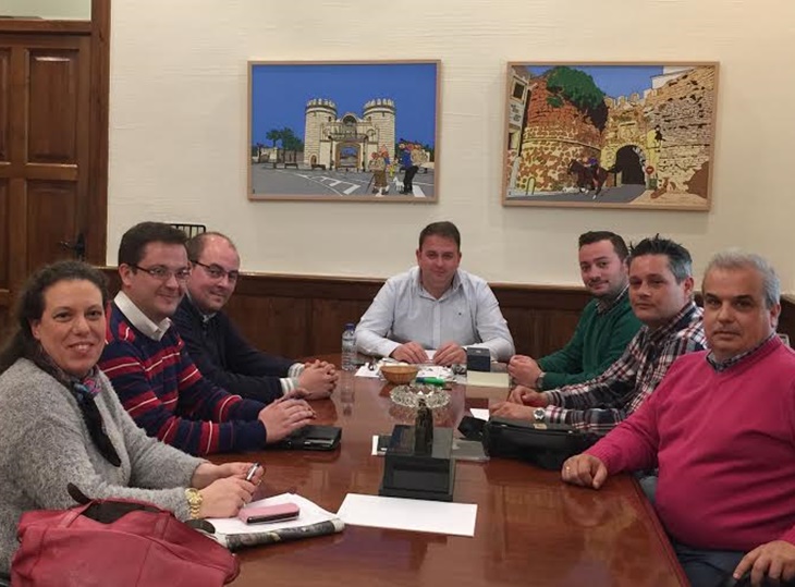 Osuna se reúne con la directiva de Ciudadanos Mérida
