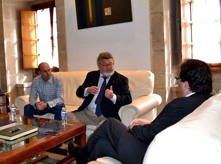 Vara recibe a representantes de la Plataforma en Defensa de la Pesca