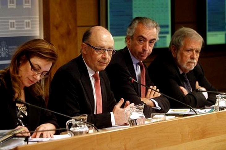 La deuda comercial de las Comunidades Autónomas cae un 11,5%