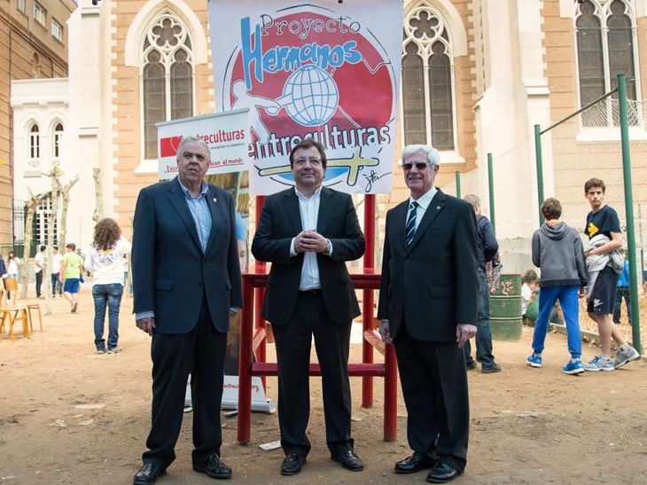 Fernández Vara visita Educavita