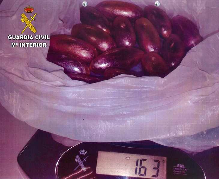 Detenido con 15 bellotas de hachís ocultas en la zona genital