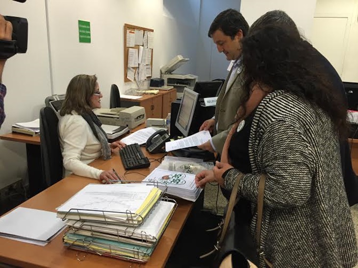 CSIF registra 7.000 firmas a favor de las 35 horas de jornada laboral