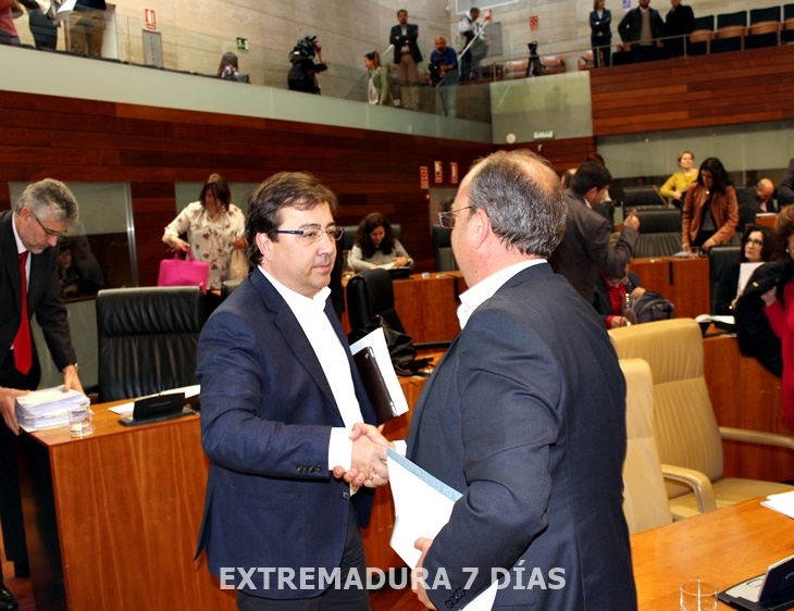 Aprobados los presupuestos de Extremadura para 2016