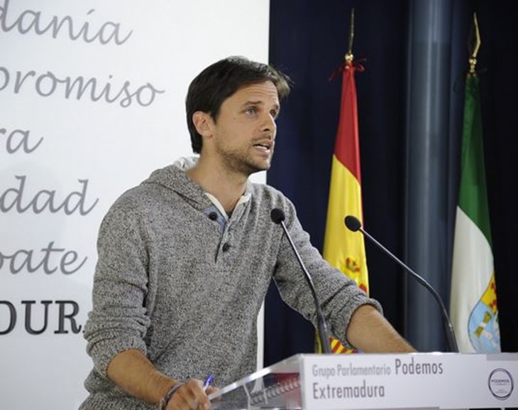 Podemos reitera la existencia de un pacto entre PSOE y PP