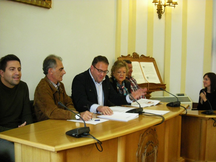 El Ayto. Mérida cede un local a cinco asociaciones de discapacitados