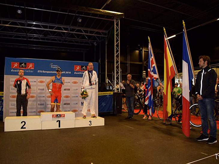 El extremeño Kini Carrasco, campeón de Europa de duatlón