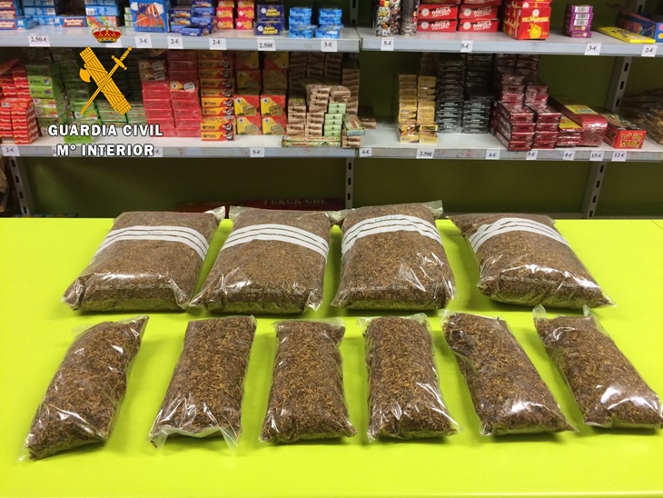 Denunciada una tienda de Mérida por vender tabaco picado de contrabando