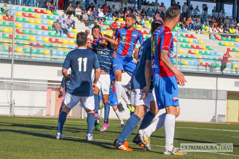 Imágenes del Deportivo Pacense - Extremadura UD