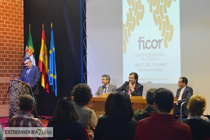 FOTOS - Inauguración FICOR en San Vicente de Alcántara