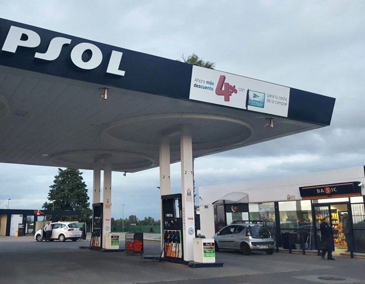 Atracan una gasolinera a las afueras de Badajoz