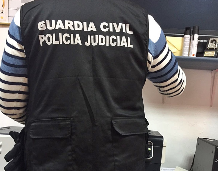 Tres personas detenidas por dos robos en inmuebles de Llerena