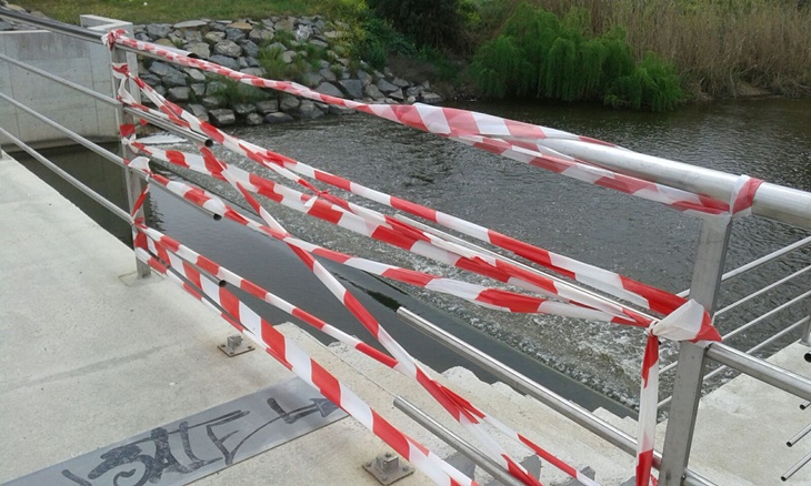 Continúan sin ser repuestas las barandillas robadas en el río Guadiana