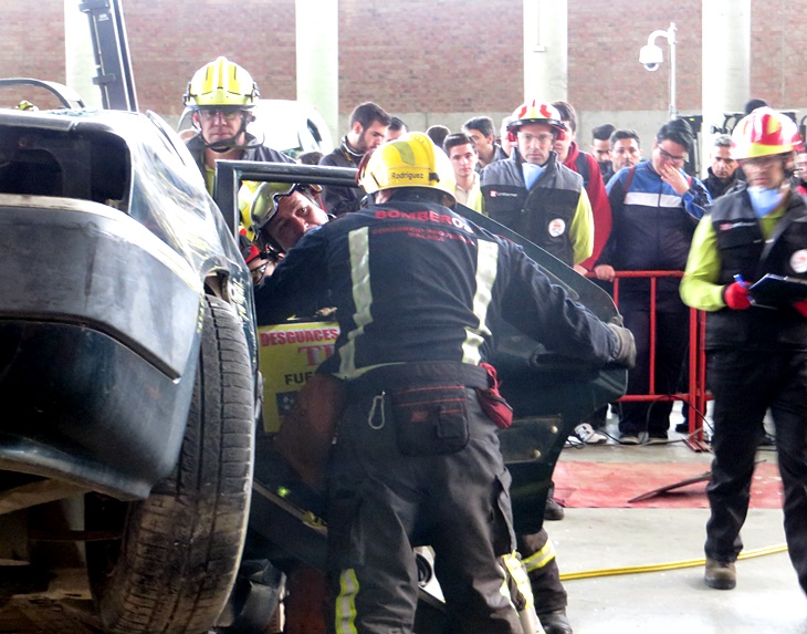 Más de 200 bomberos en el Encuentro de Rescate en accidentes de tráfico