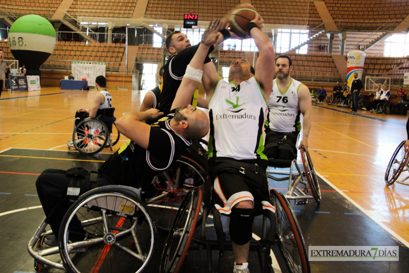Las mejores imágenes de la Eurocopa Willy Brinkmann en Badajoz