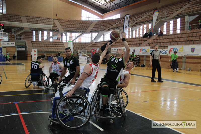 Imágenes del Mideba Extremadura - Deco Amicacci Giulianova