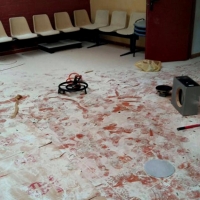 Roban en el Centro Social de La Corchera (Mérida)