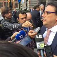 Vergeles tacha de 'irresponsable' la propuesta de los 68 euros anuales para cada refugiado