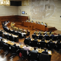 Vara insiste en que la sanidad pública necesita recursos para su sostenibilidad