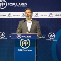 El PP sigue apostando por la apertura de 16 festivos