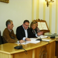 El ayuntamiento cede un local a cinco asociaciones de discapacitados
