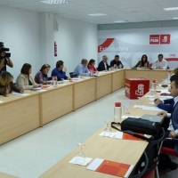 PSOE garantiza que “no habrá ni un solo recorte más pese a Montoro”