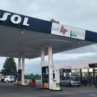 Atracan una gasolinera a las afueras de Badajoz