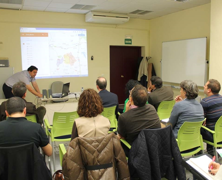 La Junta trabaja sobre un mapa que sincronice los recursos sanitarios y sociales