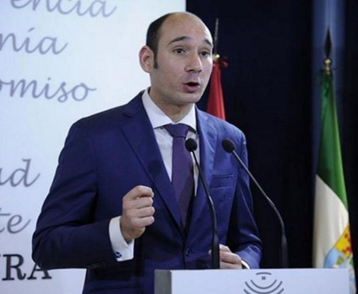 El PP sostiene que la fórmula de contratación de celadores de Vara era ilegal