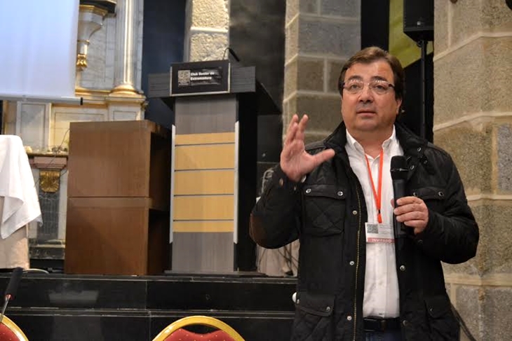 Vara asevera que los elementos que cohesionan un país no pueden ser divisibles