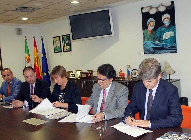 El SES firma un convenio con Caixabank para disminuir el tiempo de pago a proveedores