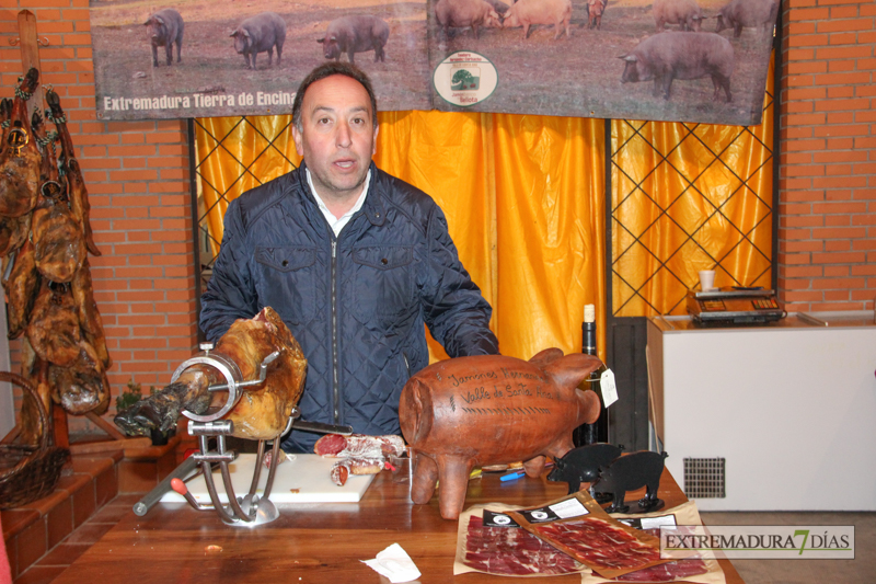 Ambiente en el Salón del Jamón de Jerez de los Caballeros