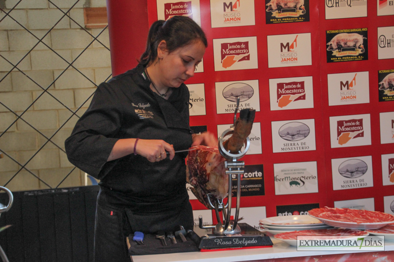 Ambiente en el Salón del Jamón de Jerez de los Caballeros