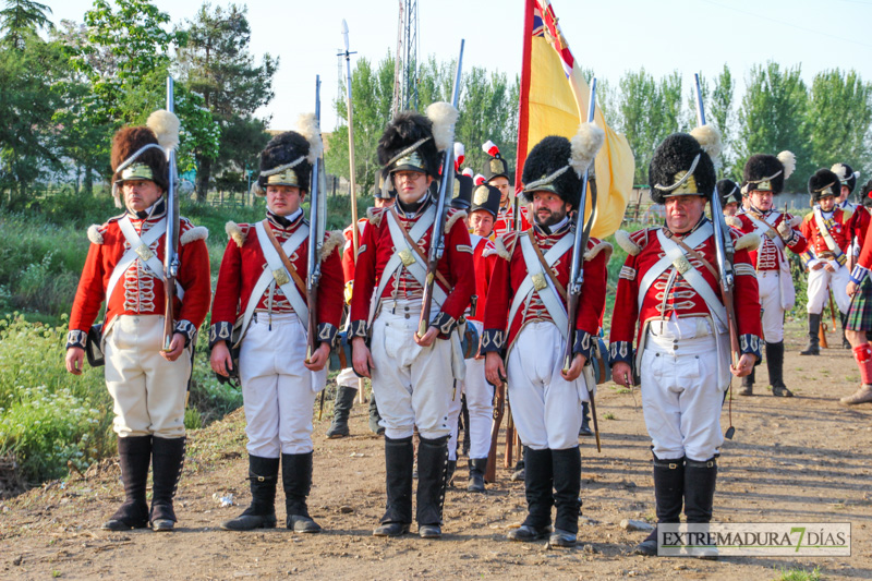 Un millar de actores recrean la Batalla de La Albuera