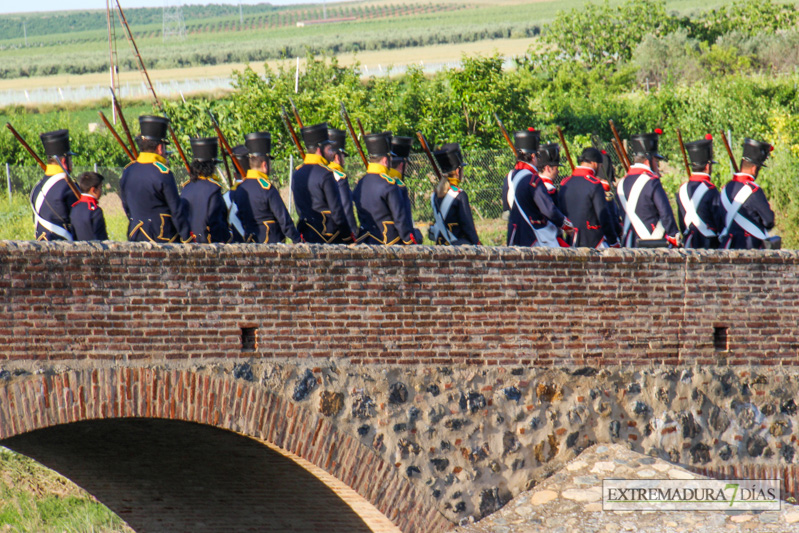 Un millar de actores recrean la Batalla de La Albuera