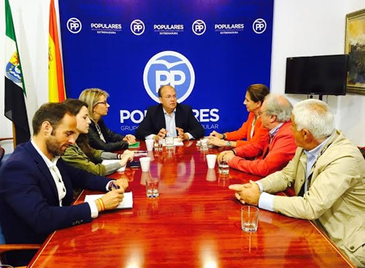 Monago critica la visita de Otegui al Parlamento Europeo