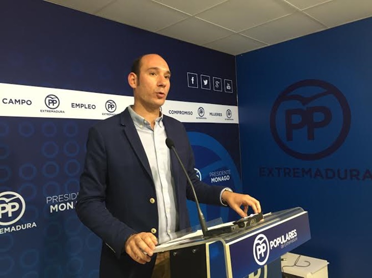 PP acusa a la Junta de recortar en materia de dependencia