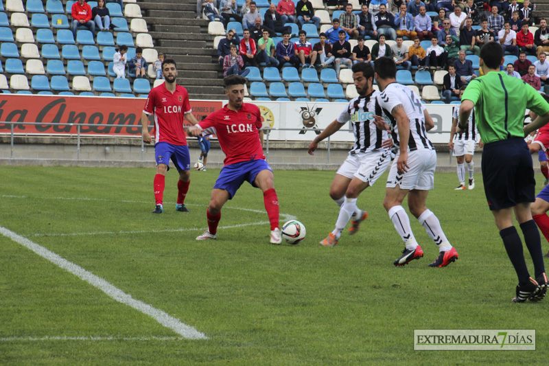 El CD Badajoz despierta de su sueño del ascenso