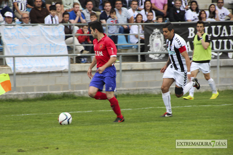 El CD Badajoz despierta de su sueño del ascenso