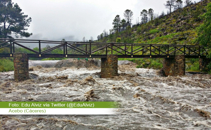 Las abundantes lluvias provocan crecidas en el sur de Badajoz y norte de Cáceres