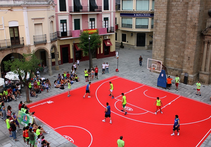 Vuelve a Extremadura el ‘Street Basket’ de Calderón