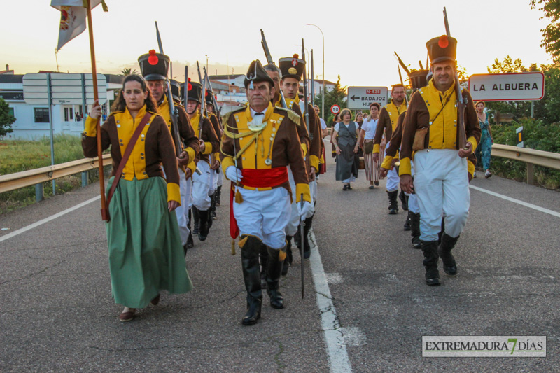 Arranca la Batalla de La Albuera con el desfile de regimientos y el teatro