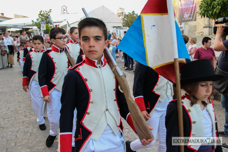 Arranca la Batalla de La Albuera con el desfile de regimientos y el teatro