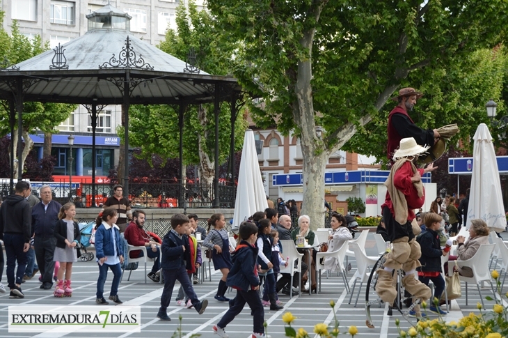 Imágenes de la inauguración de la  XXXV Feria del Libro de Badajoz