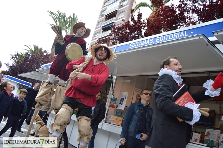 Imágenes de la inauguración de la  XXXV Feria del Libro de Badajoz