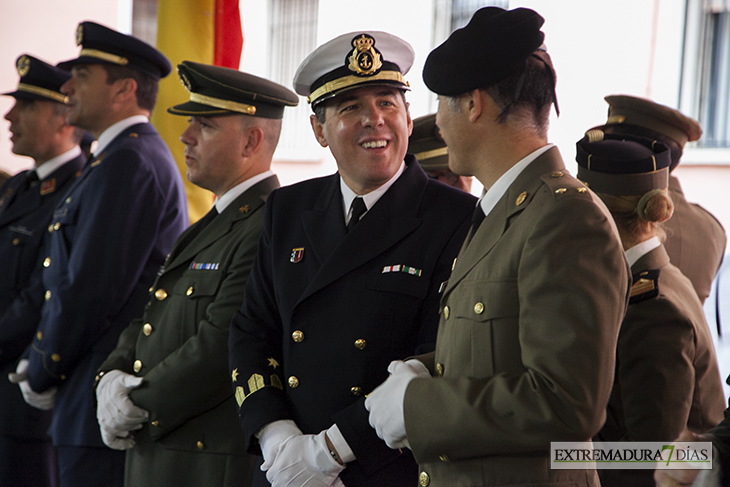 Imágenes del homenaje en Defensa a los Reservistas Voluntarios de Badajoz