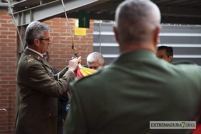 Imágenes del homenaje en Defensa a los Reservistas Voluntarios de Badajoz