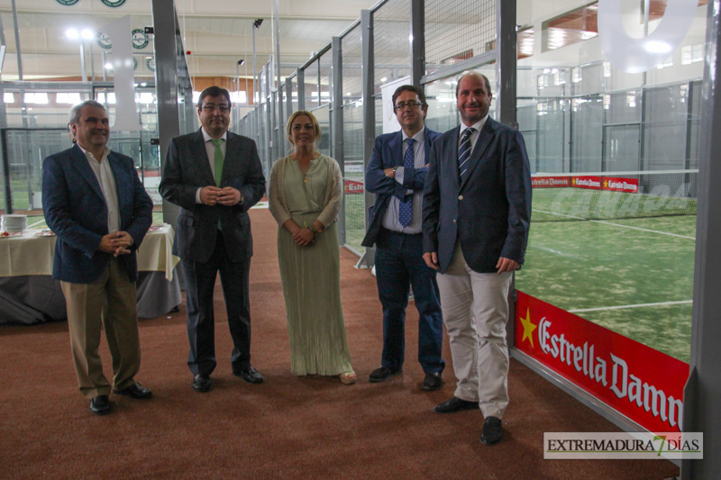 Inaugurado en Badajoz el Club de Pádel más grande de Extremadura