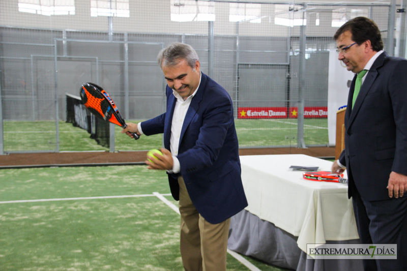 Inaugurado en Badajoz el Club de Pádel más grande de Extremadura