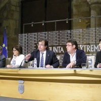 La Junta presenta una Estrategia de Empleo sin cifras ni planes concretos